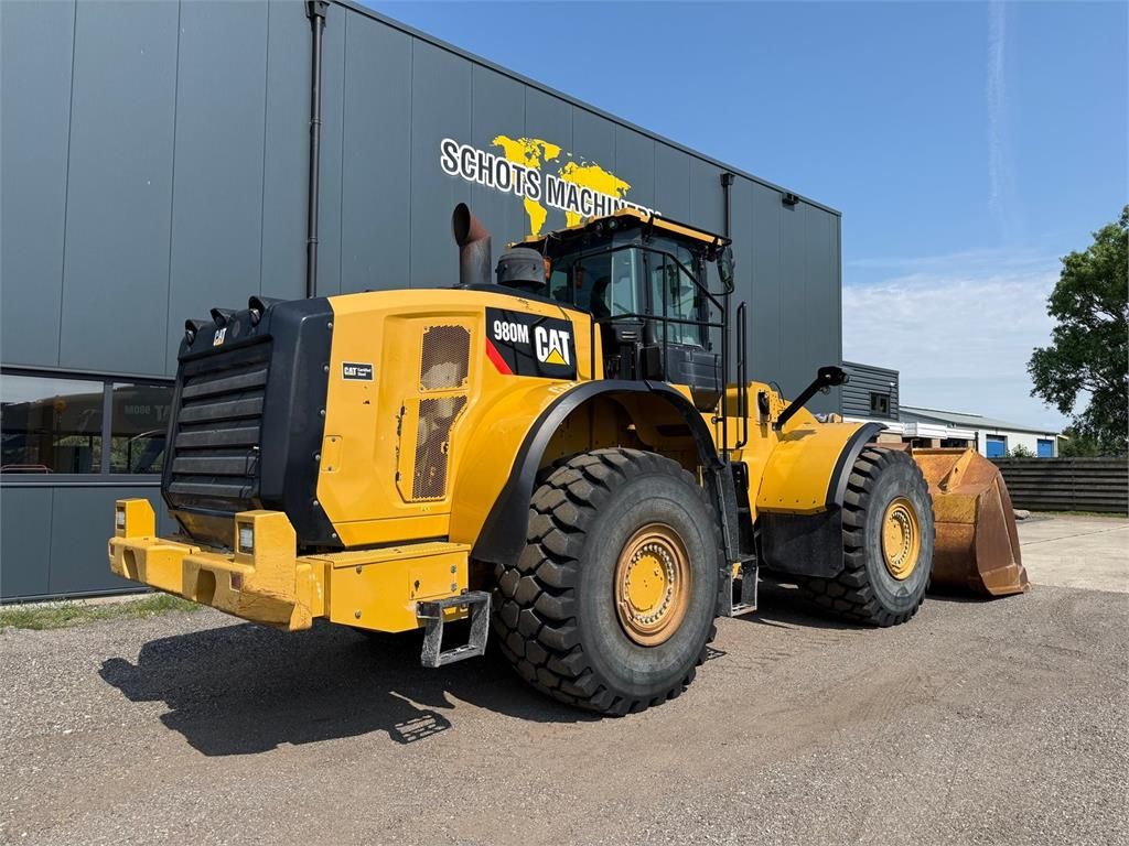 CAT 980M