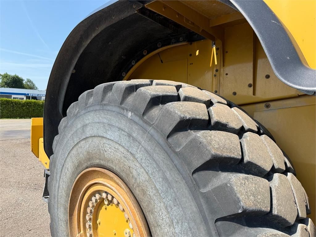 CAT 980M