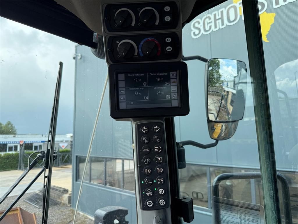 CAT 982M