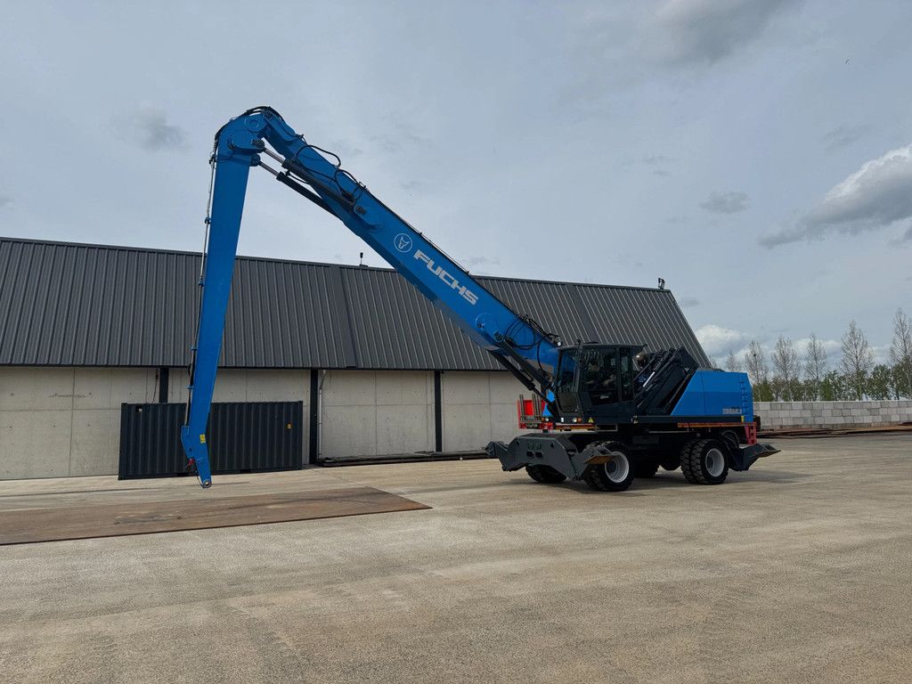 Fuchs MHL 360 REIKWIJDTE 18 METER