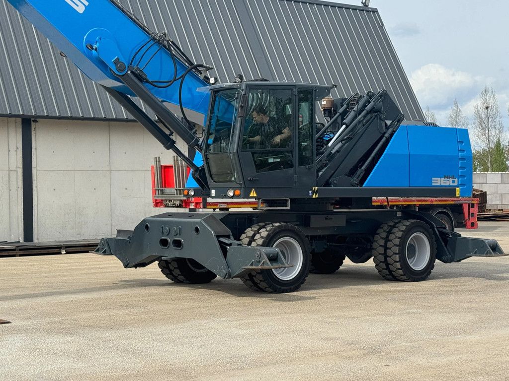 Fuchs MHL 360 REIKWIJDTE 18 METER