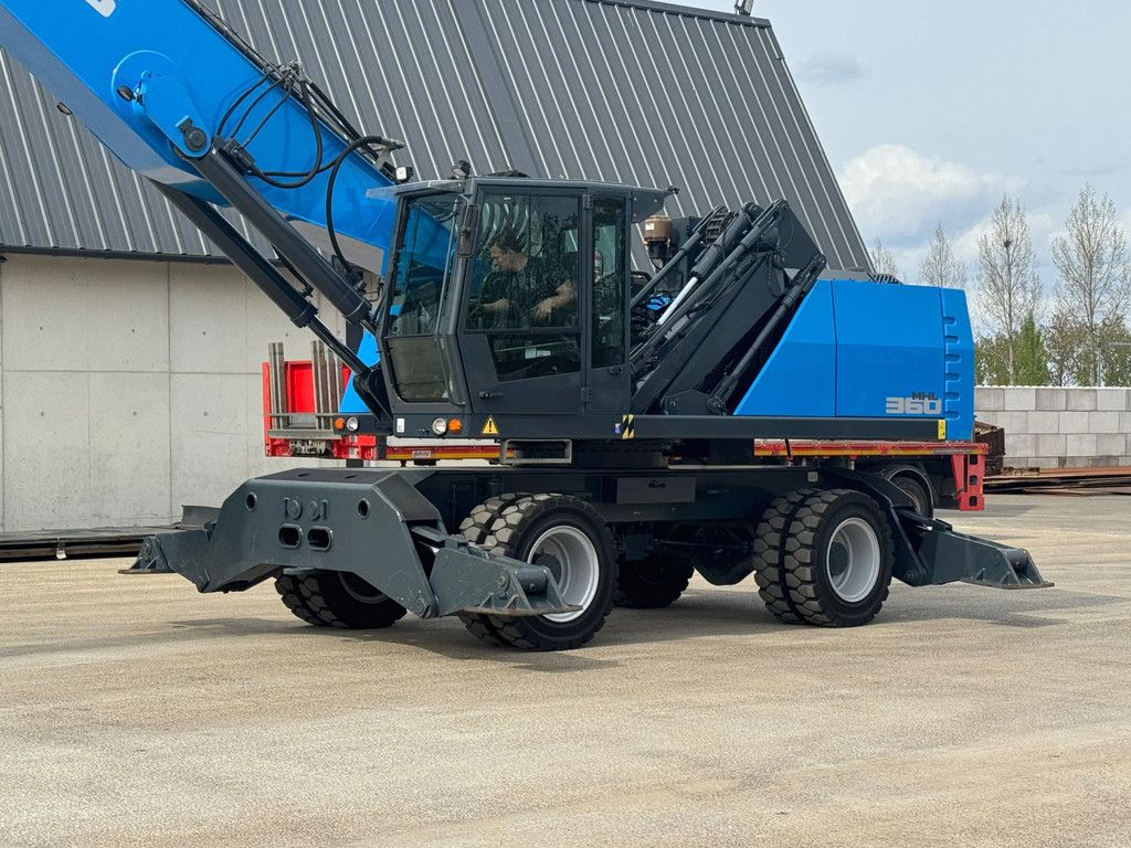 Fuchs MHL 360 REIKWIJDTE 18 METER