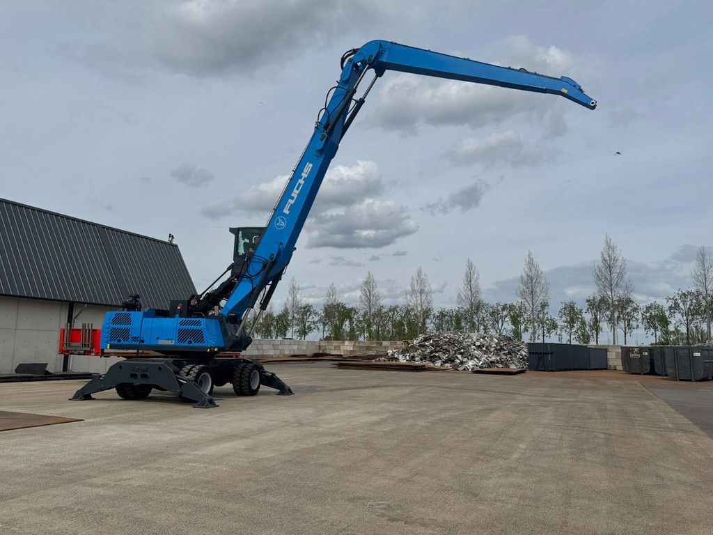 Fuchs MHL 360 REIKWIJDTE 18 METER