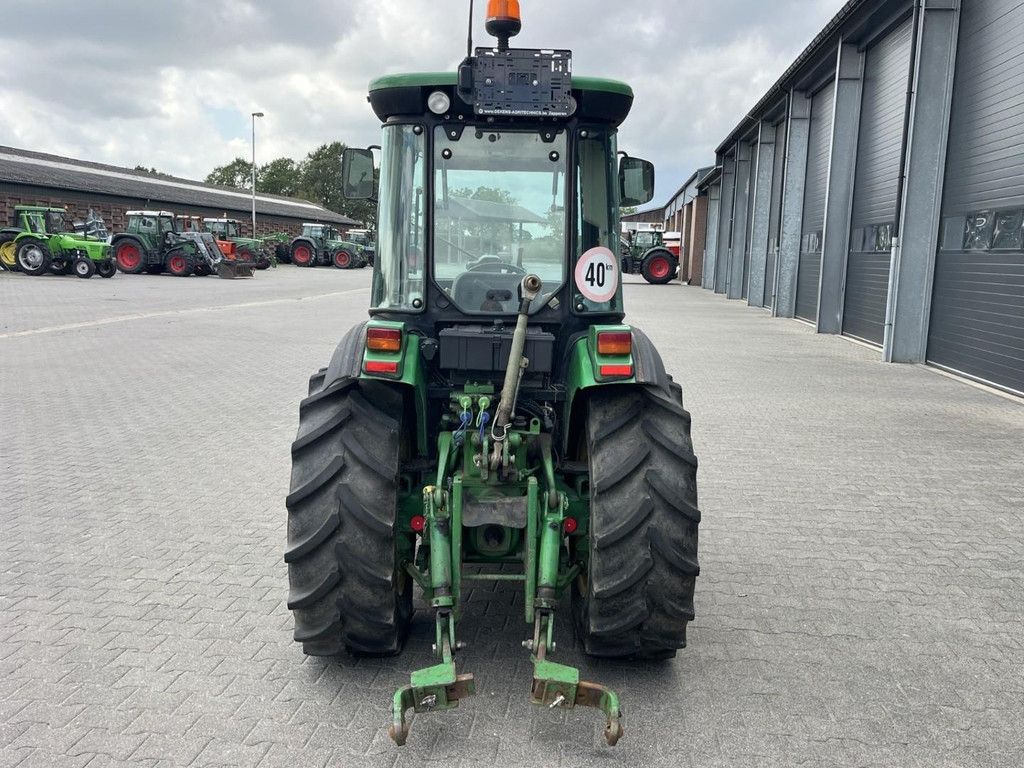 John Deere 5615 v WG4935