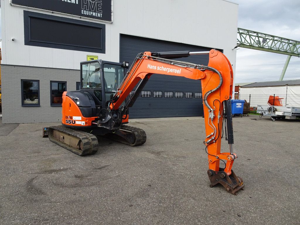 Hitachi ZX55U-5