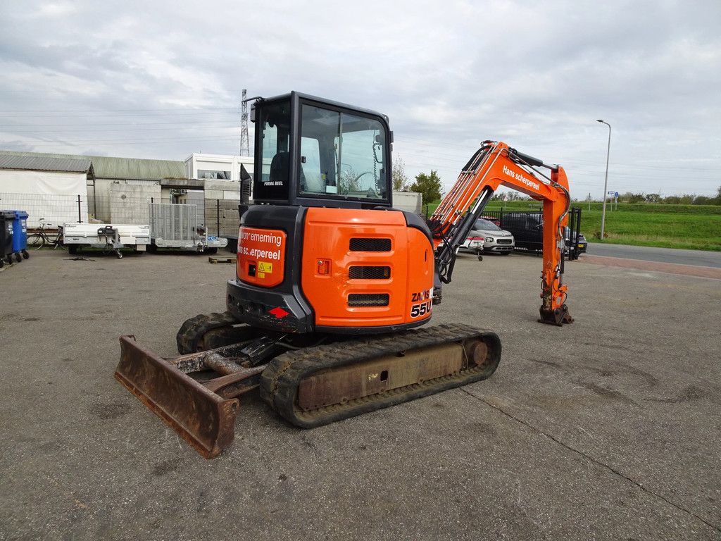 Hitachi ZX55U-5