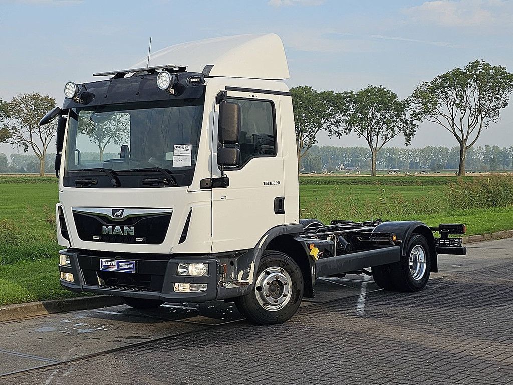 M.A.N. 8.220 TGL wb305 airco pto