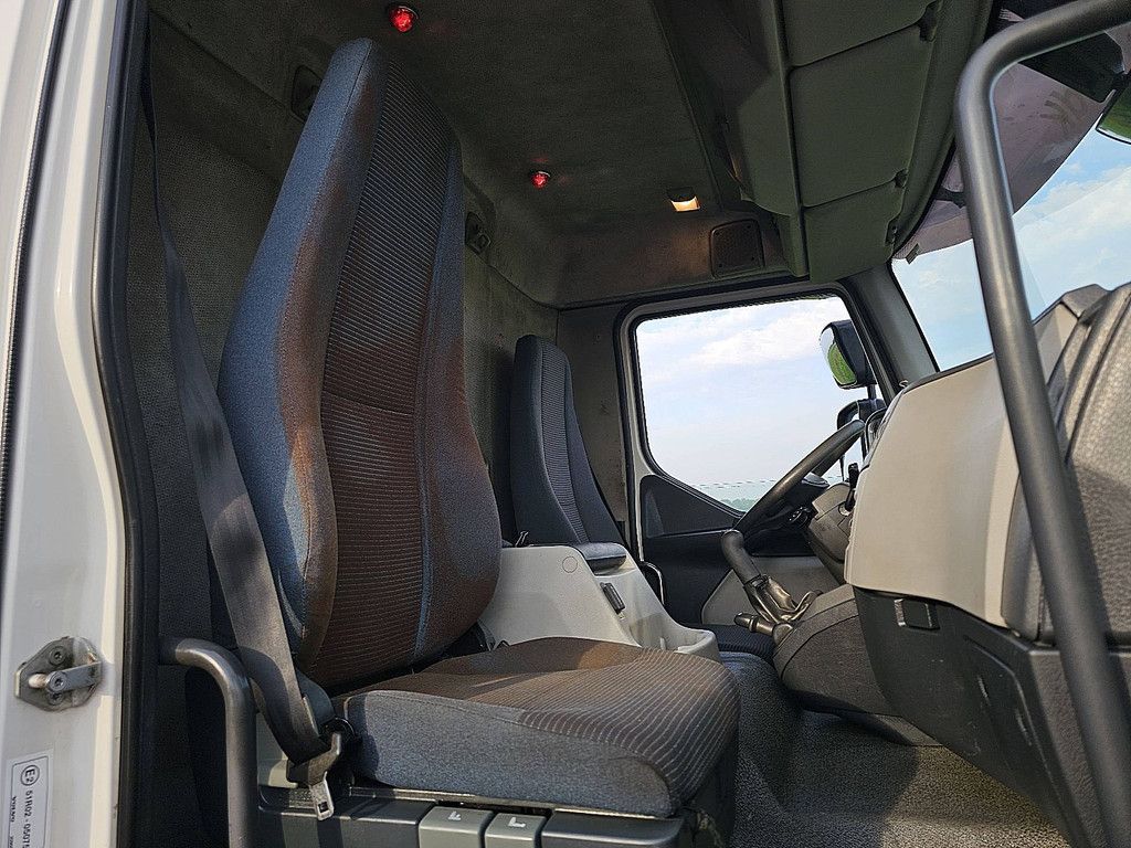 VOLVO FL 240.12 manual hiab 033t