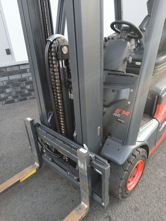 Linde E14-01