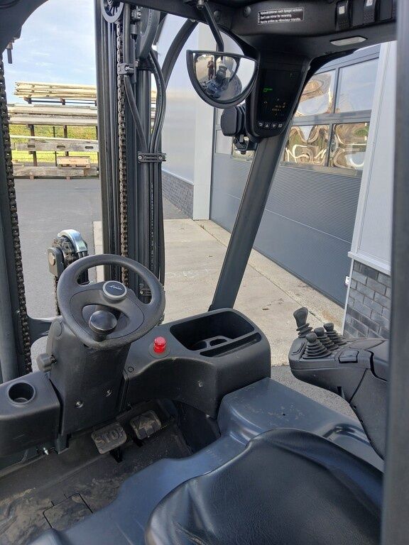 Linde E14-01