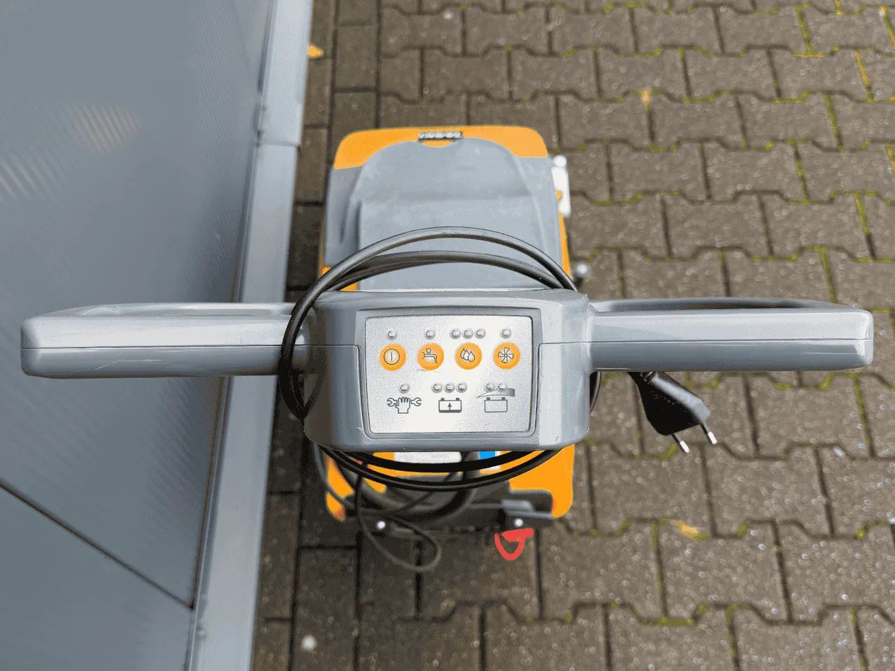 Taski Swingo 350