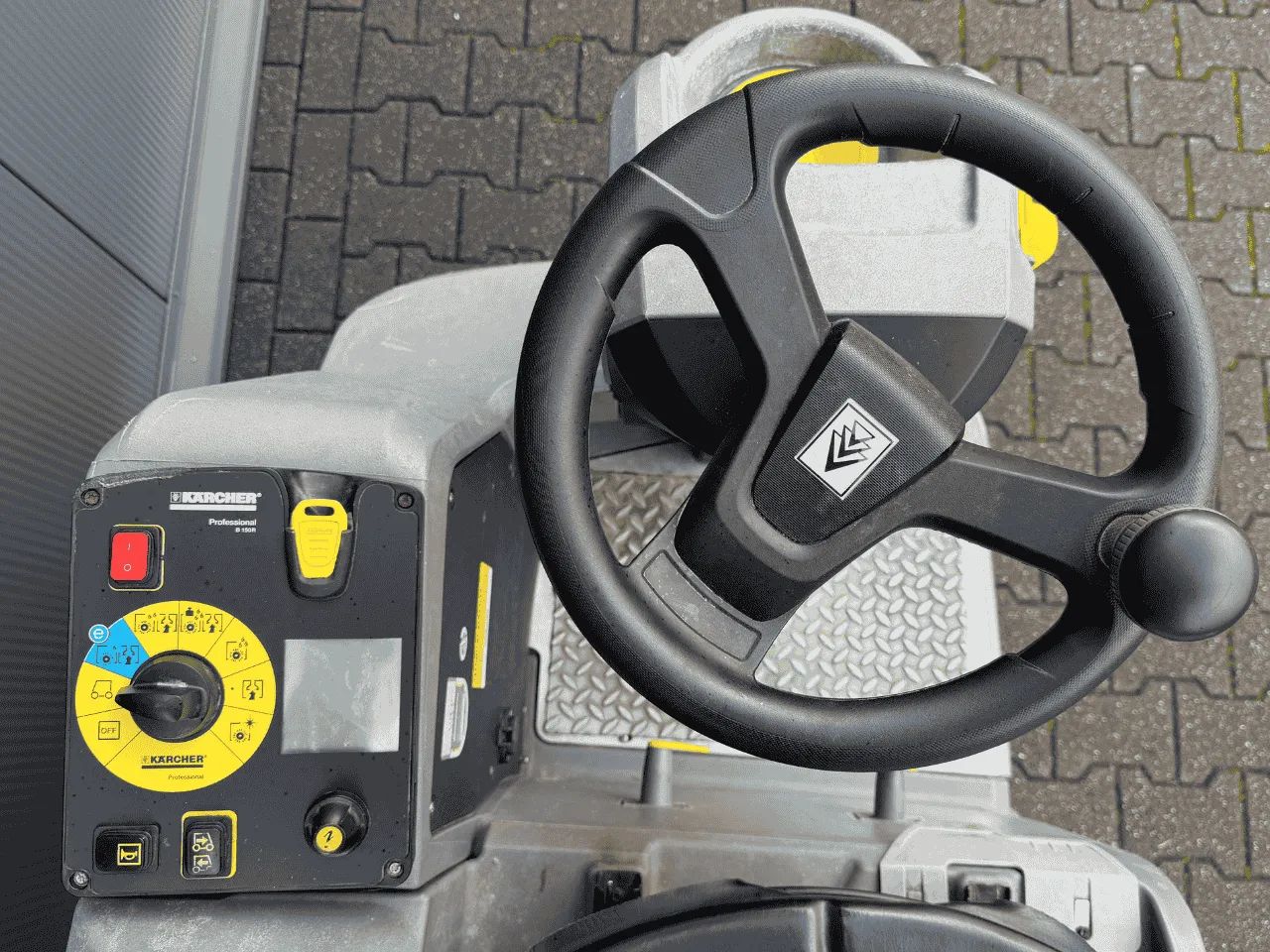 Kärcher Professional B150 R