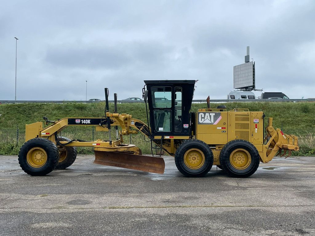 Caterpillar 140K