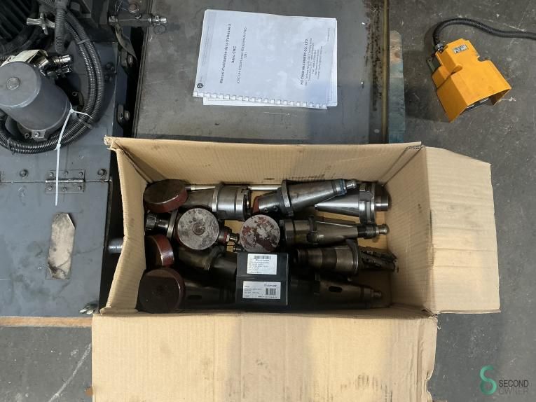 Fräsmaschinen Ho Chun HU-1250AH 2015