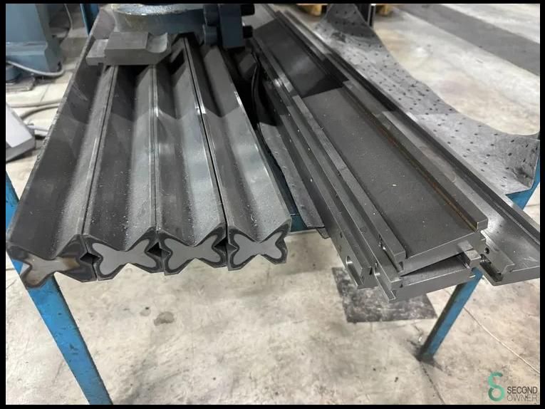 Press brakes Durma AD-S 40400, 4m 400t 2023