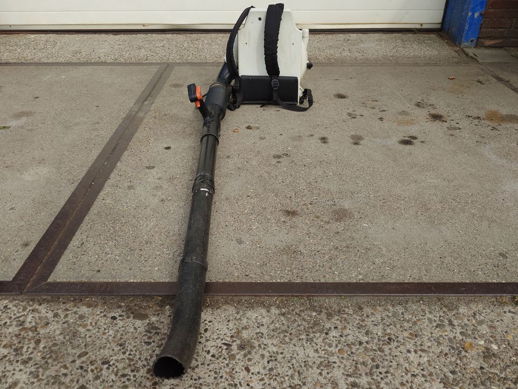 Stihl BR 400