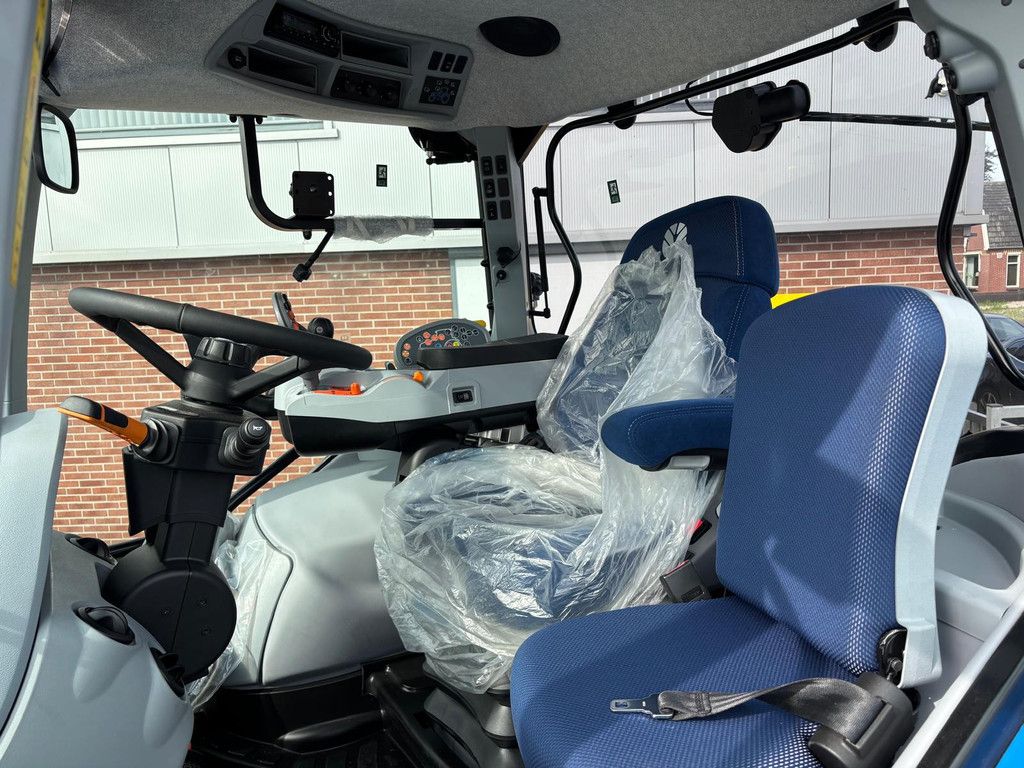 New Holland T6 180 AC