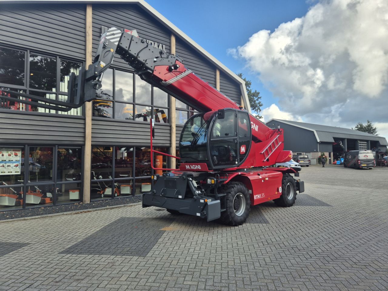 Demo MAGNI RTH 8.35 roterende verreiker