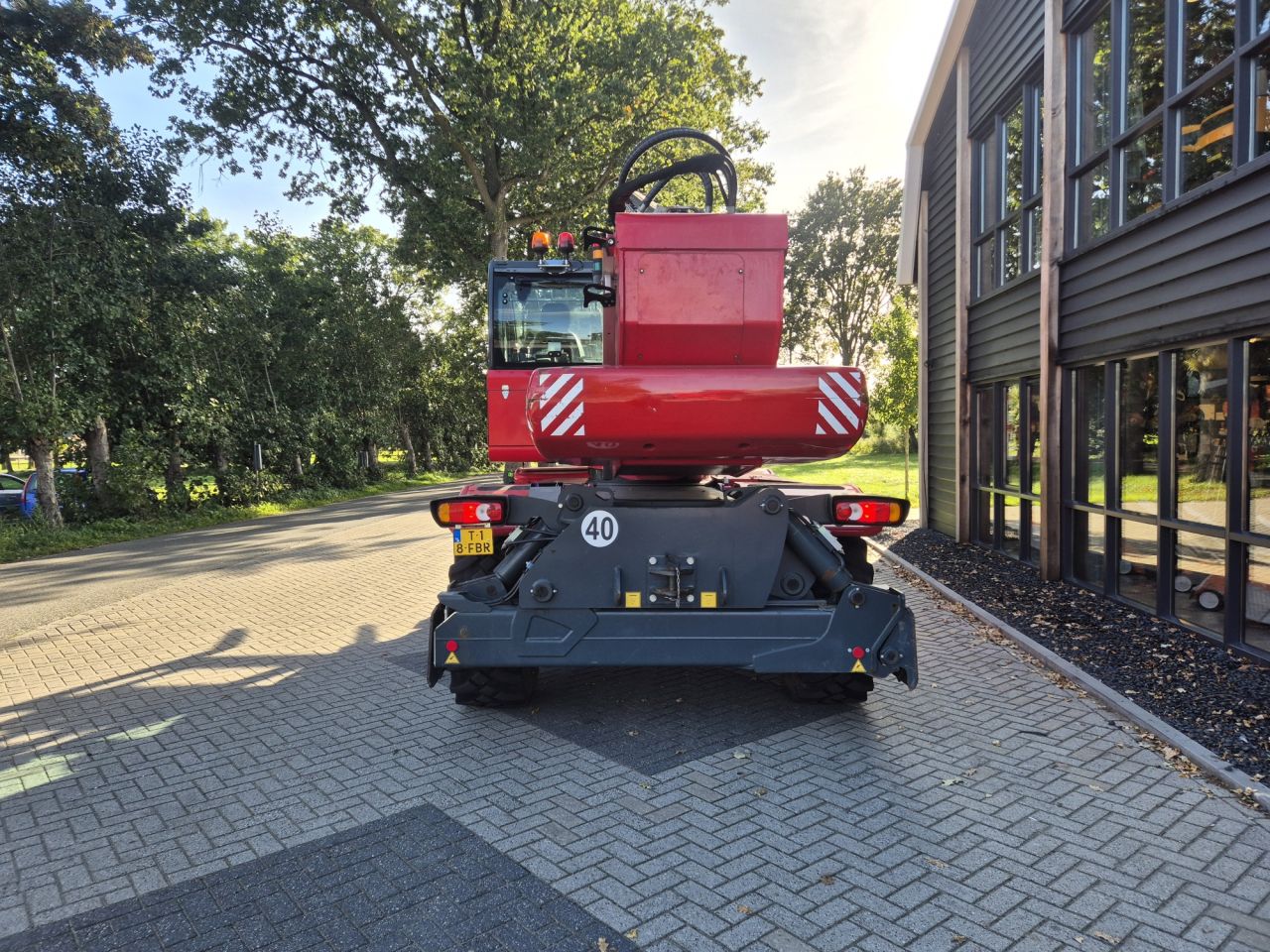 Gebruikte Magni RTH 6.25 roterende verreiker met hefhoogte 25 m