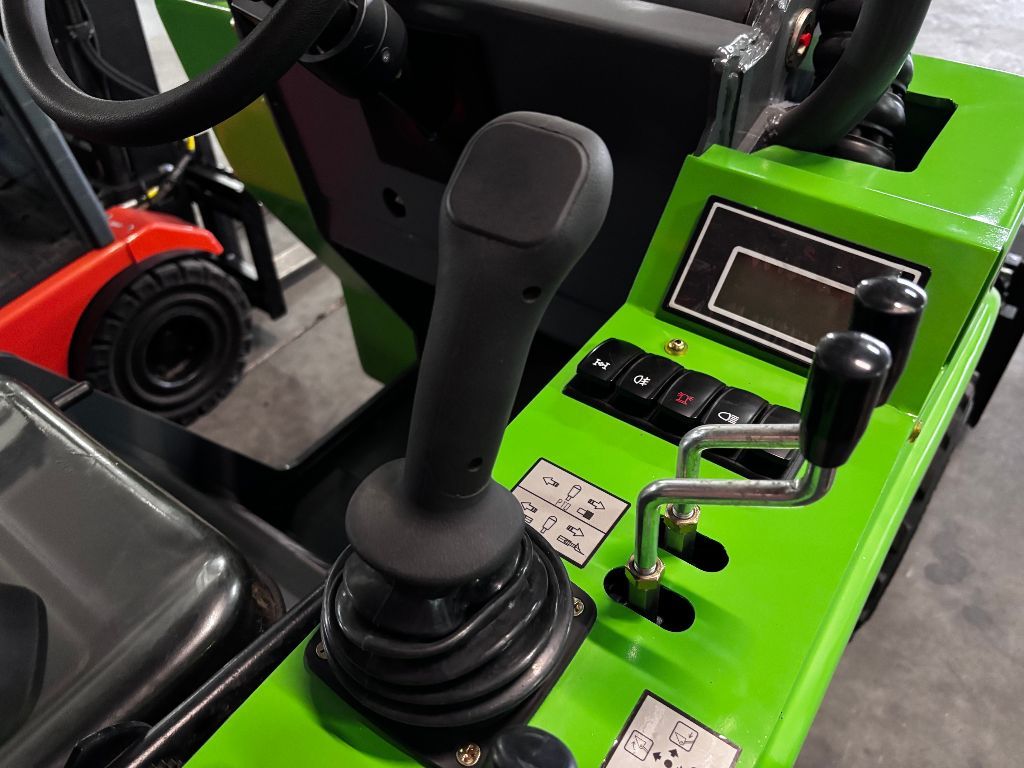 DEMO Aanbieding TAIAN DY620 minishovel met 35 draaiuren.