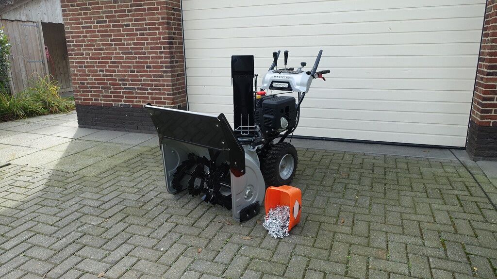 Lumag SFR80 sneeuw frees incl. set sneeuwkettingen