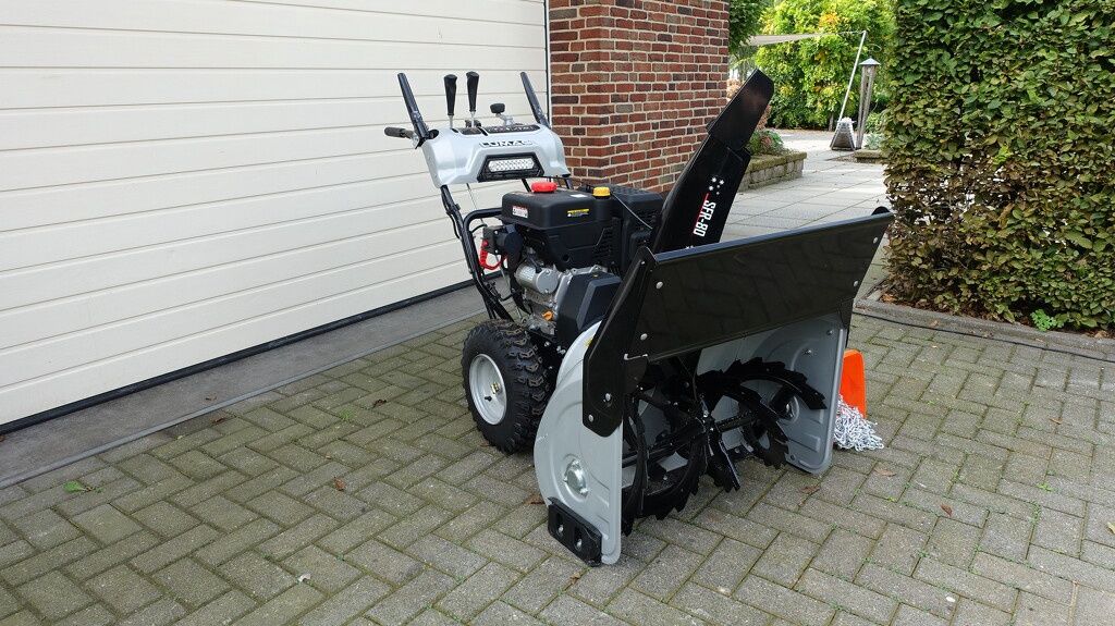 Lumag SFR80 sneeuw frees incl. set sneeuwkettingen