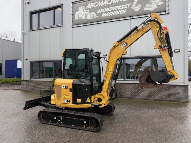 CAT 303.5cr bj21 1750u Full option Minigraver Minikraan ZGST