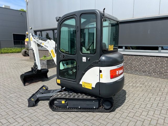 Bobcat E16 bj14 3800u Minigraver Minikraan 1.8T ZGST
