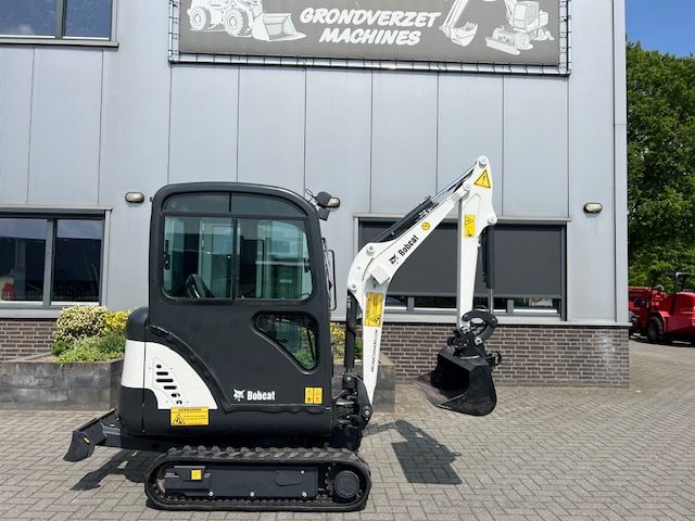 Bobcat E16 bj14 3800u Minigraver Minikraan 1.8T ZGST