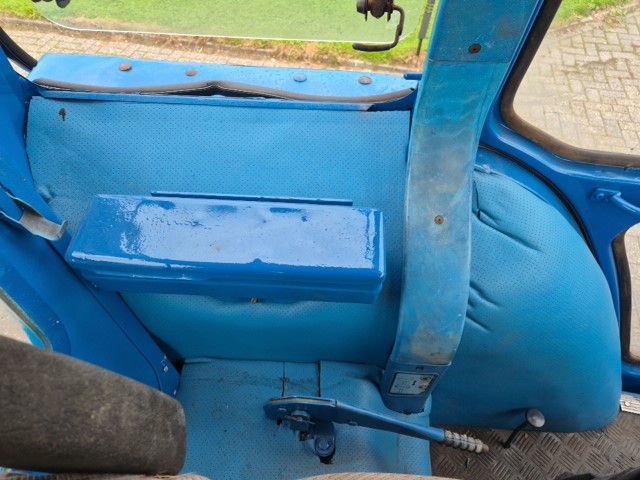 Ford 4610 4-wd. Supercab.