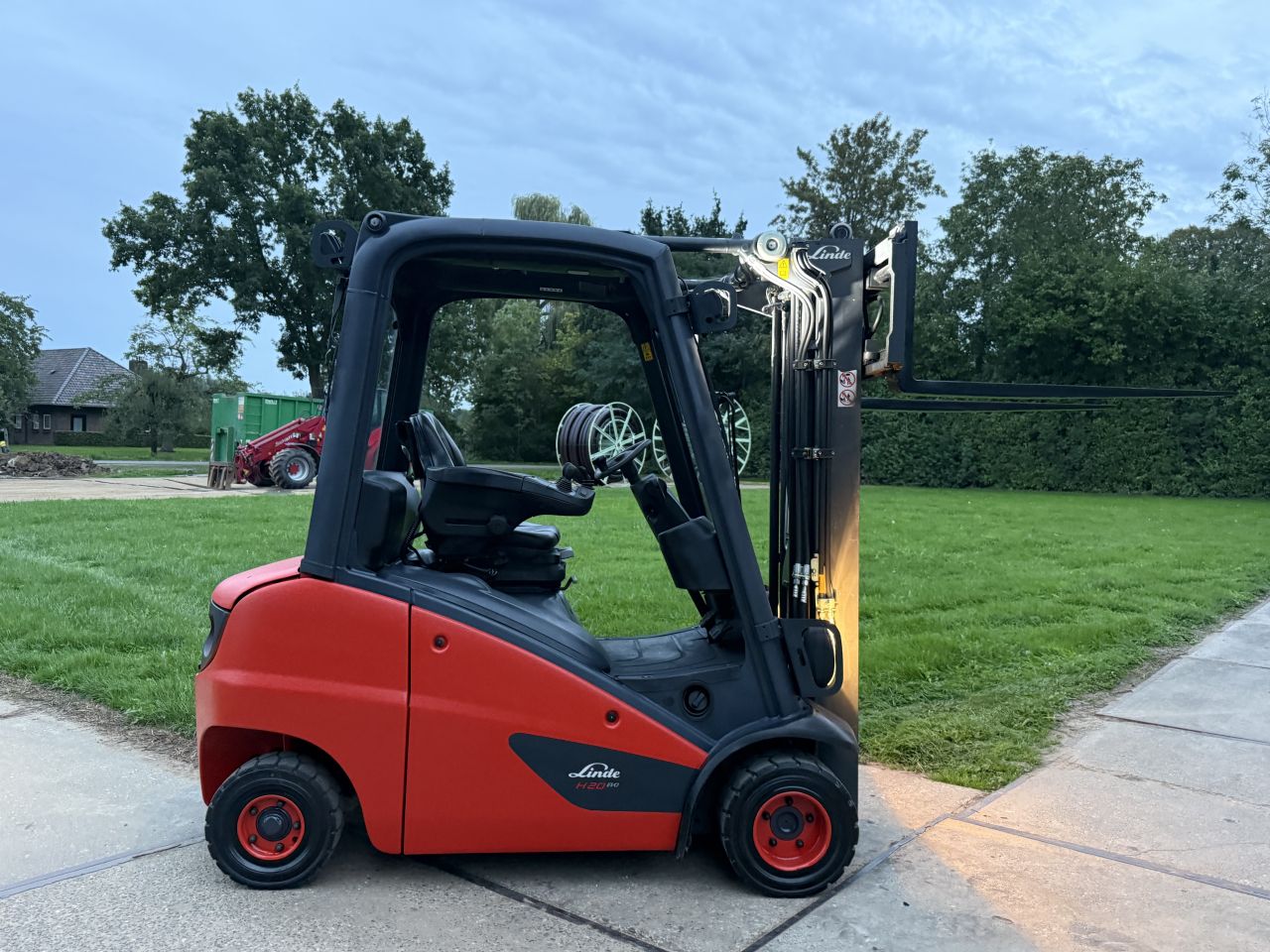 Linde H20D triplex mast freelift Sideshift 6000uur topstaat