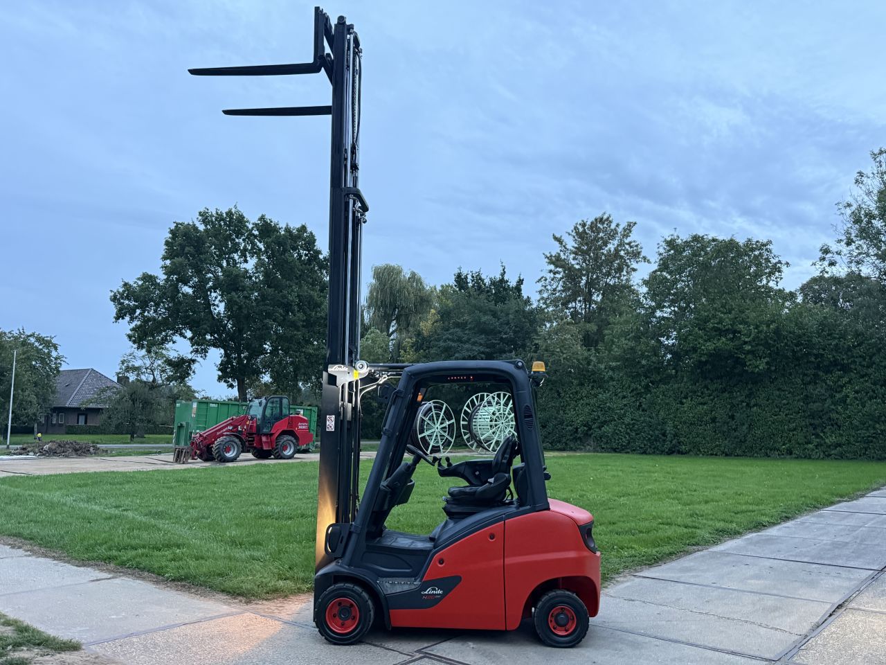 Linde H20D triplex mast freelift Sideshift 6000uur topstaat