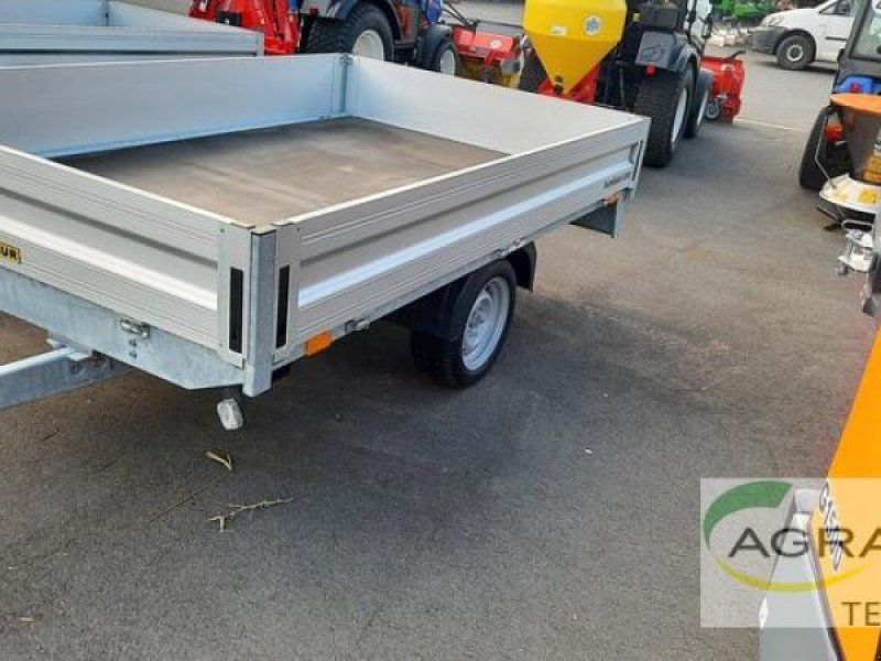 Humbaur HN 15 26 16