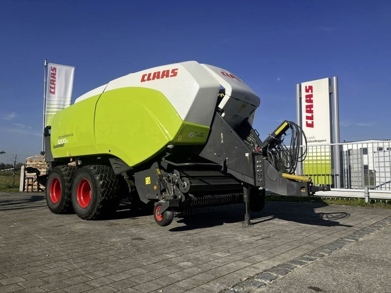 Claas QUADRANT 5200 FC