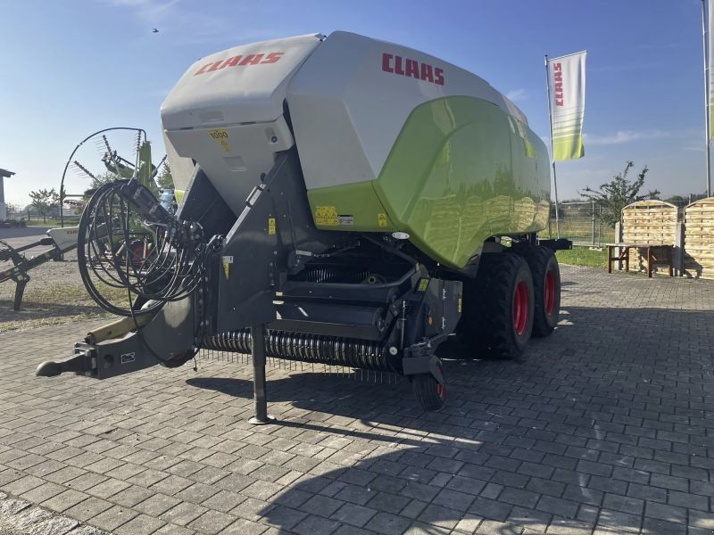 Claas QUADRANT 5200 FC