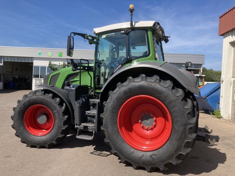 Fendt 828 Vario S4 Profi+