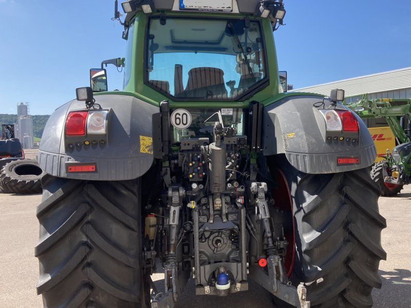 Fendt 828 Vario S4 Profi+