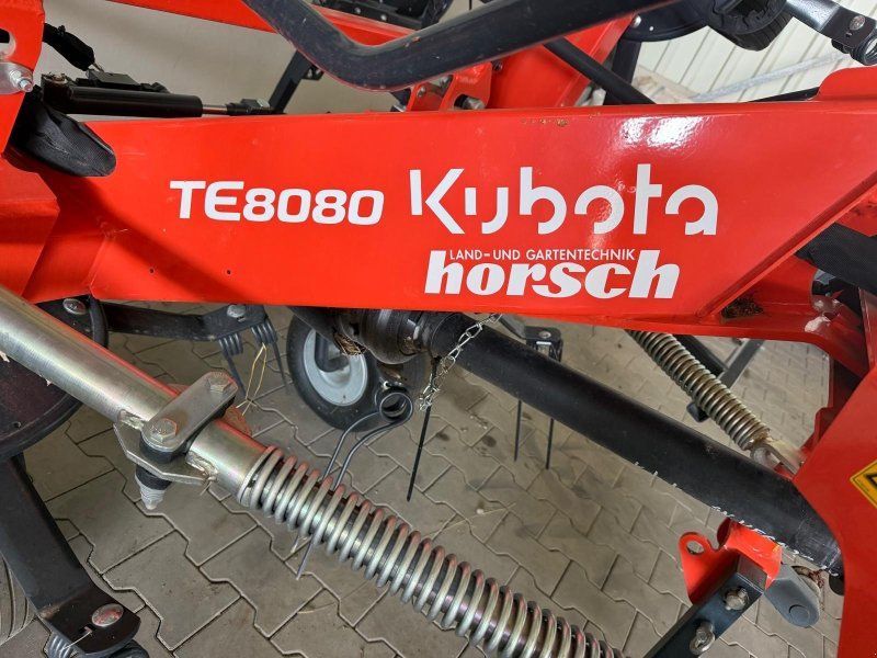 Kubota TE 8080
