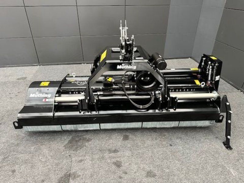 Müthing Mulcher MU-H220 Alpinshark Front-Heckanbau