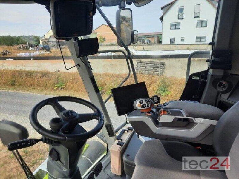 Claas Lexion 6700 mit Schneidwerk