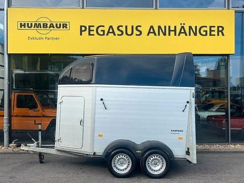 Humbaur Xanthos 2400 Pferde Vollalu Sattelkammer 2,4t.