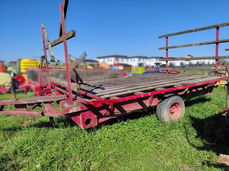 Strohwagen