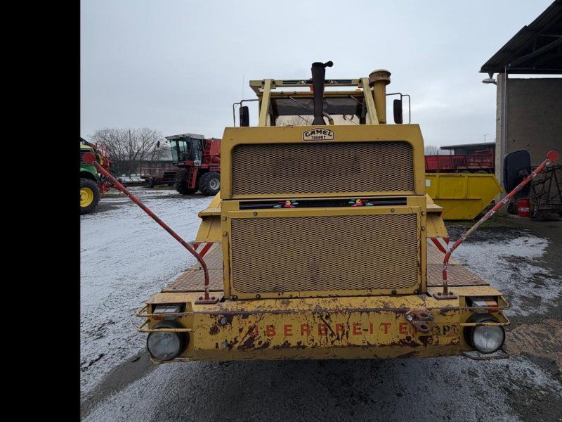 Kirovets K 700 A