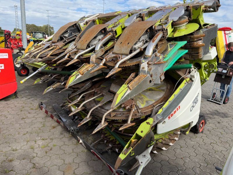 Claas Orbis 900