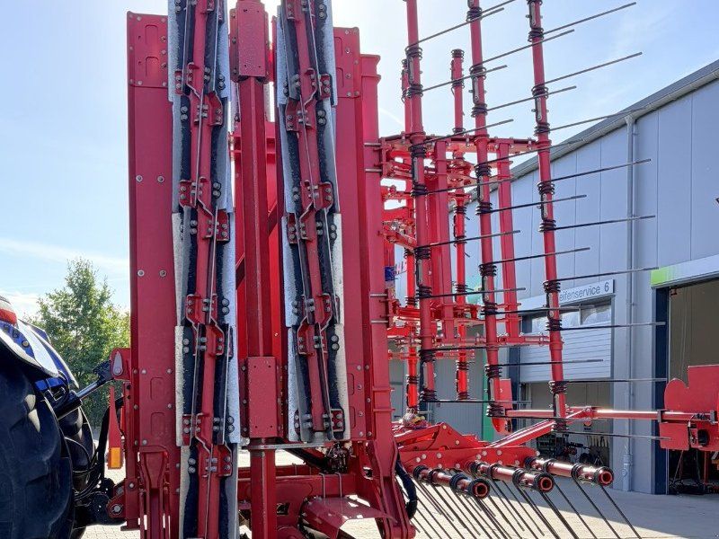 Horsch Cultro 9 TC Messerwalze Vorführgerät