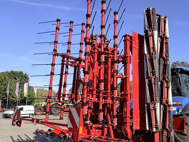 Horsch Cultro 9 TC Messerwalze Vorführgerät