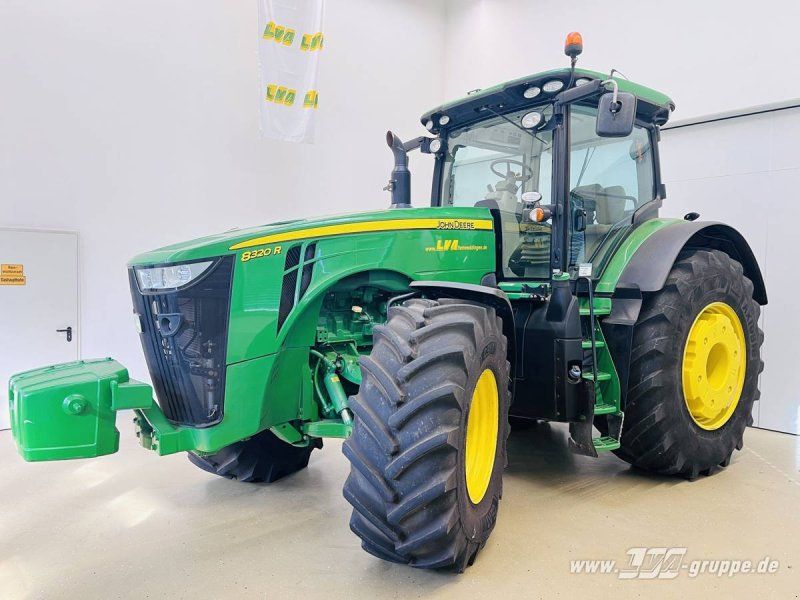 John Deere 8320R E23-PowerShift
