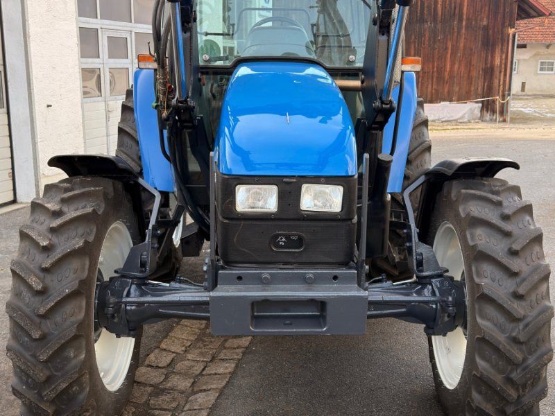 New Holland L 85 DT