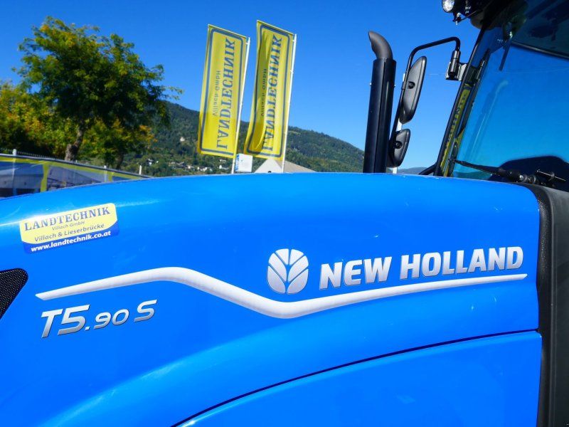 New Holland T5.90S Synchro Shuttle