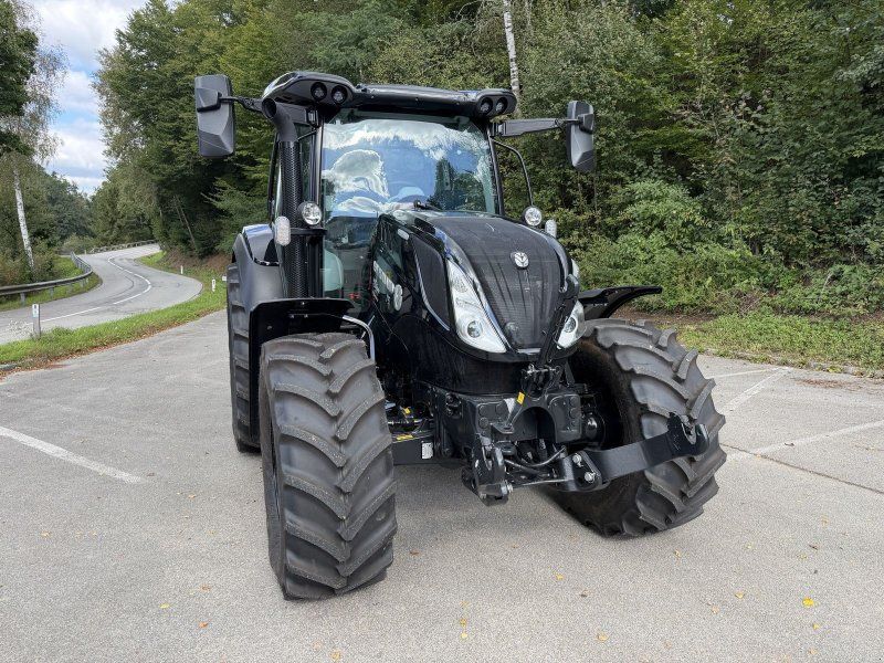 New Holland T5.120 Dynamic Command (Stage V)